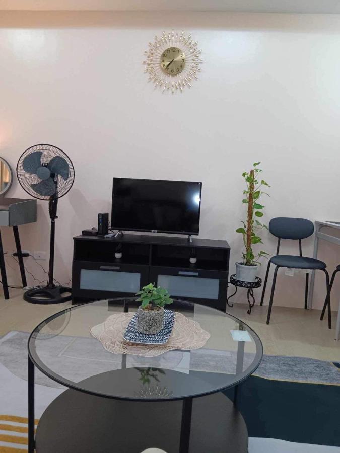 Studio Condo Building 81 Newport Boulevard Manila Ngoại thất bức ảnh