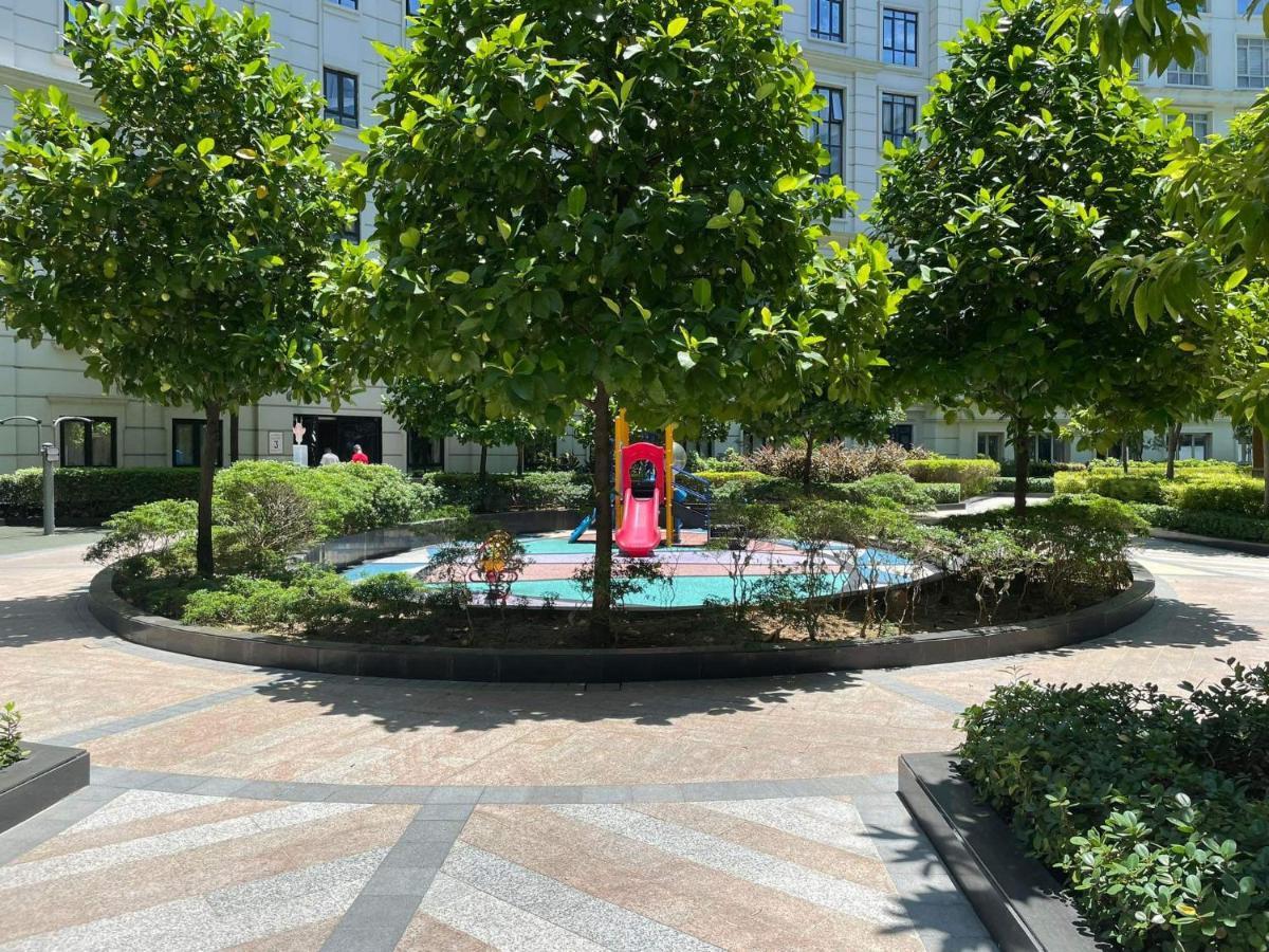 Studio Condo Building 81 Newport Boulevard Manila Ngoại thất bức ảnh